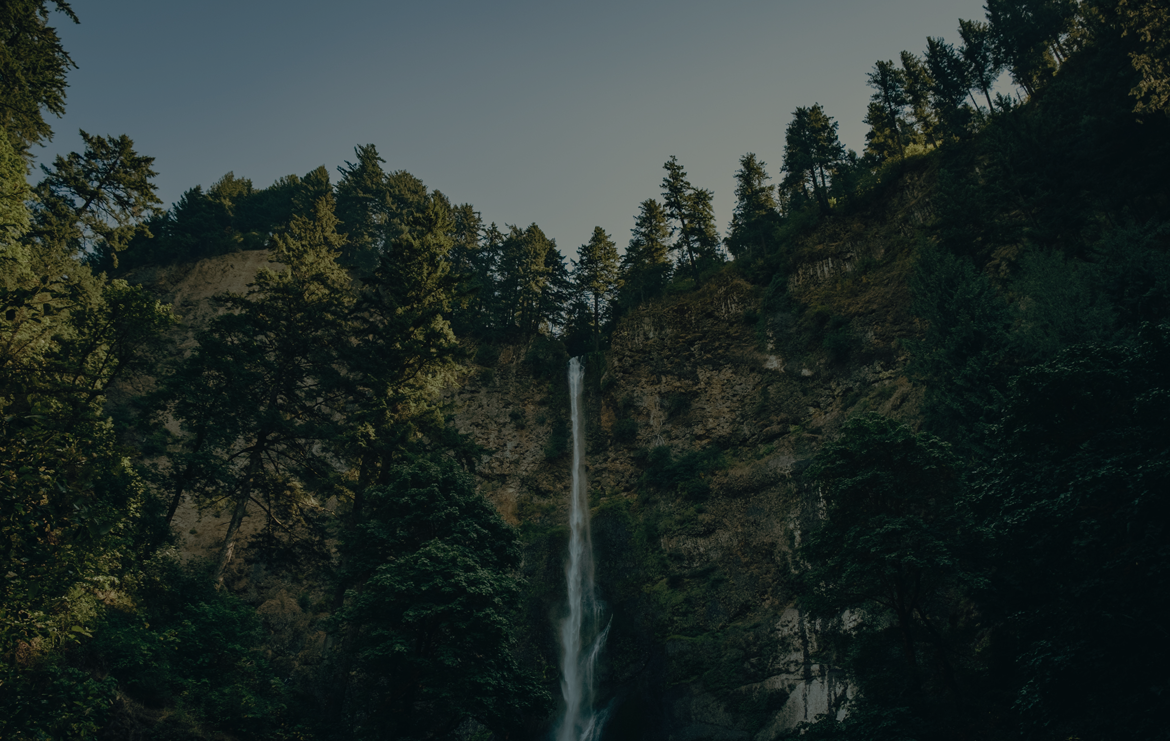 What Is Fascinating About Multnomah Falls?